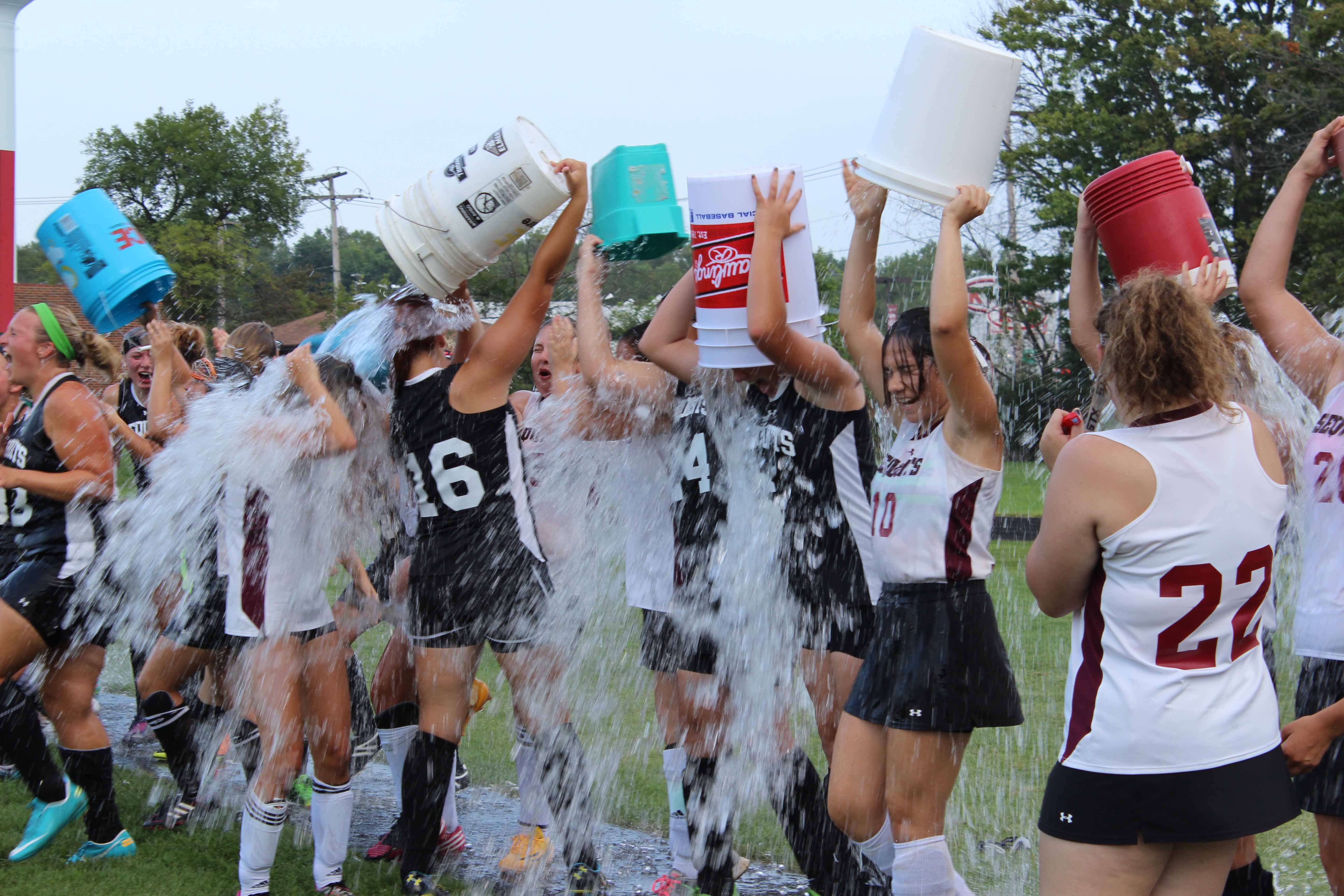 ACHS takes on the ALS Ice Bucket Challenge