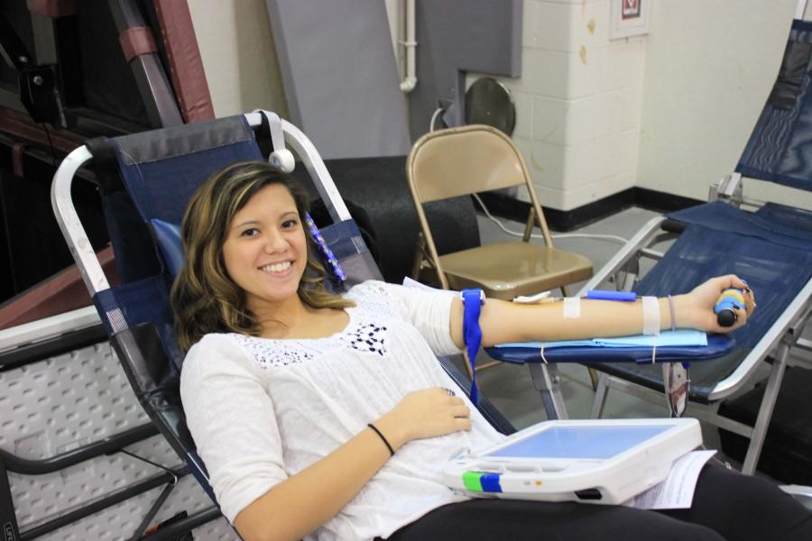 Senior+Bella+Hoffman+was+one+of+many+Sequoits+donating+blood+Tuesday%2C+Oct.+21.+