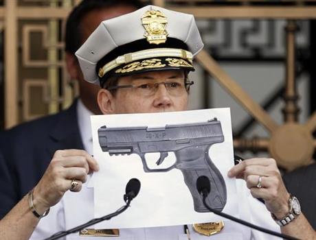 Columbus Police Chief holds up photo of BB gun pointed by Tyre King before being shot and killed by a Columbus police officer