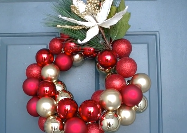 Karley+Creates%3A+Christmas+Wreath