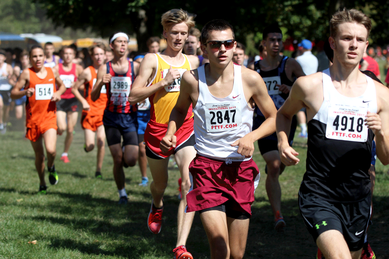 Boys Cross Country Battles at Peoria