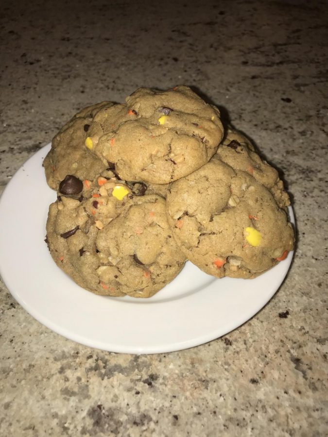 Tasty Tom Tom: Reeses Pieces Monster Cookies