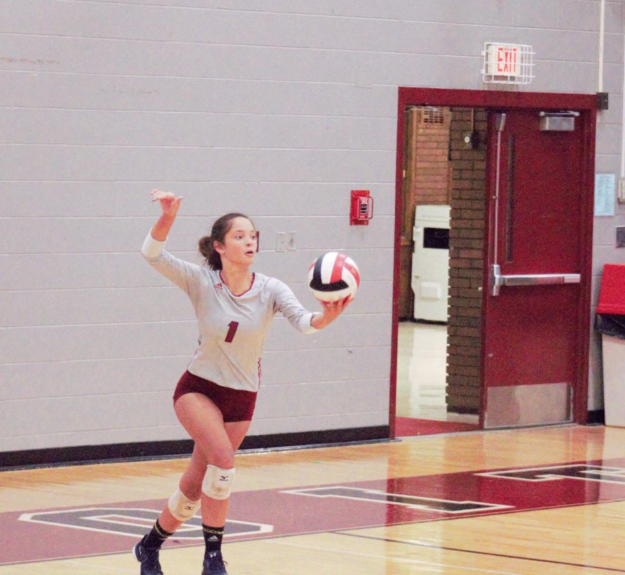 Sequoits Volleyball Takes First Win Against Johnsburg