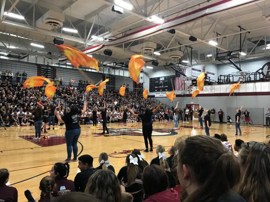 Pep Rally Starts Homecoming Week