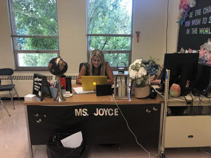 Jennifer Joyce is a second year teacher at Antioch Community High School. She has a passion for teaching and has wanted to be a teacher since second grade. Joyce also loves to spend time with her friends and family outside of school.