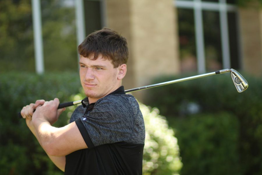 Schoenfelder Reflects on Four-Year Golf Experience