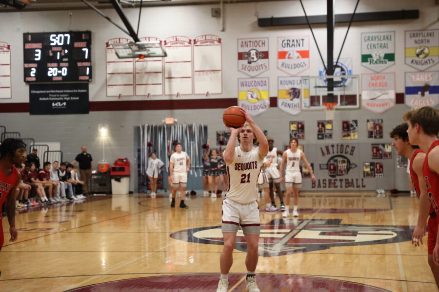 Senior Jake Mallek shooting a free throw.